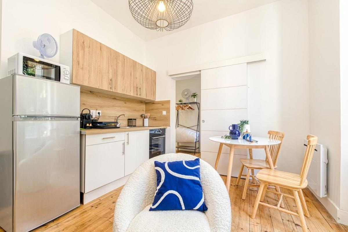 2 Pieces Tout Confort, Deco Moderne, Wifi Fibre グルノーブル エクステリア 写真